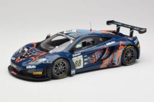 McLaren 12C GT3 #88 Von Ryan Racing A. Barff / T. Goodwin / B. Senna Spa 24 Hours 2013 Minichamps 1:18 151131388 Metal