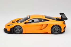 McLaren 12C GT3 Papaya Orange Minichamps 1:18 151121391 Metal — billede 3 af 6