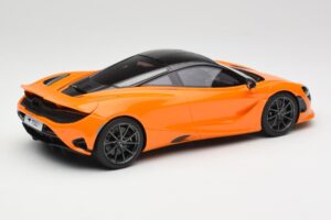 McLaren 750S McLaren Orange TopSpeed 1:18 TS0547 Metal — billede 2 af 6