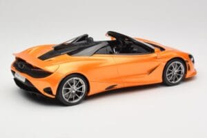 McLaren 750S Spider Papaya Orange GT Spirit 1:18 GT488 Resin — billede 2 af 6