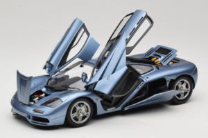 McLaren F1 Blå LCD 1:18 LCD18014-BU Metal — billede 2 af 8