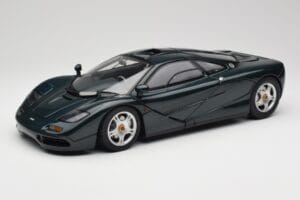 McLaren F1 Dark Green Metallic Minichamps 1:12 530133127 Metal