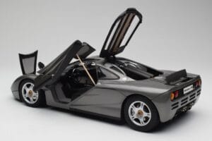 McLaren F1 Dark Silver Minichamps 1:12 530133124 Metal — billede 5 af 8