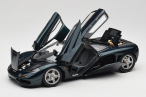 McLaren F1 Grøn LCD 1:18 LCD18014-GR Metal — billede 2 af 8
