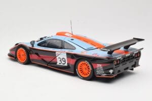 McLaren F1 GTR #39 Gulf R. Bellm / A. Gilbert / M. Sekiya 24 Hours of Le Mans 1997 UT Models 1:18 39725 Metal — billede 7 af 8