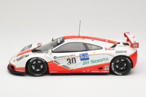 McLaren F1 GTR GT1 #30 West Competition J. Nielsen 1996 UT Models 1:18 39624 Metal — billede 4 af 8