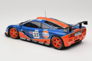 McLaren F1 GTR Gulf #33 R. Bellm / M. Weaver / J-J. Lehto 24 Hours of Le Mans 1996 UT Models 1:18 530161833 Metal — billede 7 af 8