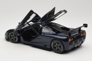 McLaren F1 GTR Le Mans Edition Lilla UT Models 1:18 MCLAREN001 Metal — billede 5 af 8