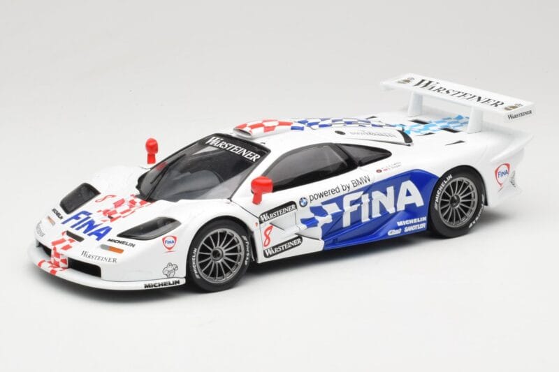 McLaren F1 GTR #8 Team BMW J-J. Lehto / S. Soper FIA GT Championship 1997 UT Models 1:18 39710 Metal