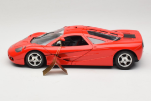 McLaren F1 High Mirror Light Red Guiloy 1:18 67505 Metal — billede 4 af 8