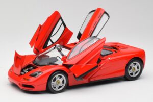McLaren F1 Magma Rød Minichamps 1:18 530133422 Metal — billede 2 af 8