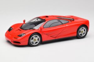 McLaren F1 Magma Rød Minichamps 1:18 530133422 Metal