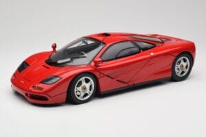 McLaren F1 Rød Minichamps 1:12 530133125 Metal