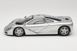 McLaren F1 Sølv UT Models 1:18 530133180-R1 Metal — billede 4 af 8