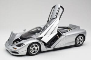 McLaren F1 Sølv Minichamps 1:12 530133129 Metal — billede 2 af 8