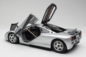 McLaren F1 Sølv Minichamps 1:12 530133129 Metal — billede 5 af 8