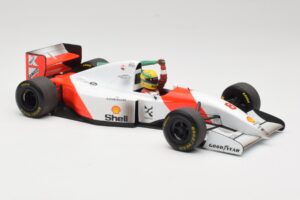 McLaren MP4/8 Ford #8 A. Senna Winner Australian GP 1993 Minichamps 1:18 540933838 Metal — billede 5 af 7