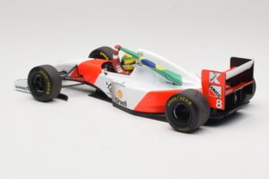 McLaren MP4/8 Ford #8 A. Senna Winner Australian GP 1993 Minichamps 1:18 540933838 Metal — billede 6 af 7