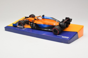 McLaren MCL35M Mercedes #3 D. Ricciardo McLaren F1 Team Bahrain Grand Prix 2021 Minichamps 1:18 533211803 Resin — billede 5 af 7