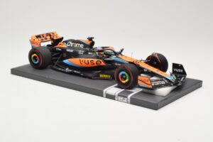 McLaren MCL60 #81 O. Piastri F1 2023 Minichamps 1:18 537231881 Metal — billede 4 af 6