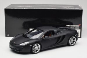 McLaren MP4-12C Matt Satellite Grå Minichamps 1:18 110133024 Metal — billede 8 af 8
