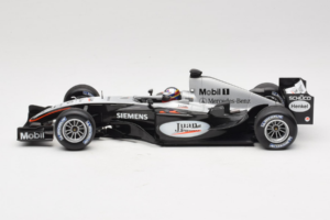 McLaren MP4-19 Mercedes J.P. Montoya Test Car 2005 Minichamps 1:18 533051880 Metal — billede 3 af 7
