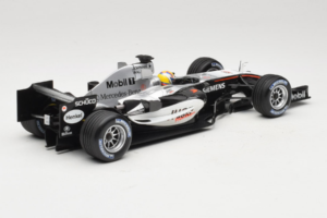 McLaren MP4-20 Mercedes #10 J.P. Montoya F1 2005 Minichamps 1:18 B66962338 Metal — billede 2 af 6