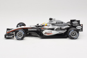 McLaren MP4-20 Mercedes #10 J.P. Montoya F1 2005 Minichamps 1:18 B66962338 Metal — billede 3 af 6
