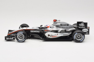 McLaren MP4-20 Mercedes #9 K. Raikkonen F1 2005 Minichamps 1:18 B66962337 Metal — billede 3 af 6