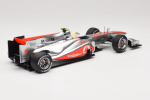 McLaren MP4-25 Mercedes #2 L. Hamilton Vodafone McLaren F1 2010 Minichamps 1:18 530101802 Metal — billede 2 af 7