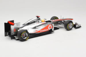 McLaren MP4-26 Mercedes #3 L. Hamilton Vodafone McLaren F1 2011 Minichamps 1:18 530111803 Metal — billede 2 af 7