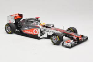 McLaren MP4-26 Mercedes #3 L. Hamilton Vodafone McLaren F1 2011 Minichamps 1:18 530111803 Metal — billede 4 af 7