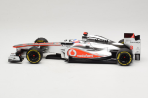 McLaren MP4-27 Mercedes #3 J. Button Vodafone McLaren Showcar F1 2012 Minichamps 1:18 530121873 Metal — billede 3 af 7