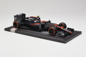 McLaren MP4-30 Honda #22 J. Button McLaren Honda F1 Team Spanish Grand Prix 2015 Minichamps 1:18 537151122 Metal — billede 4 af 7
