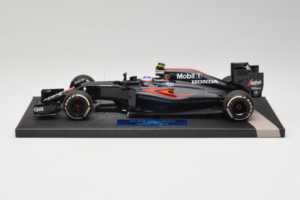 McLaren MP4-31 Honda #22 J. Button McLaren Honda F1 Team Chinese Grand Prix 2016 Minichamps 1:18 537161822 Metal