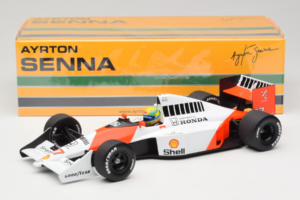 McLaren MP4/5B Honda #27 A. Senna Marlboro McLaren F1 World Champion 1990 Minichamps 1:18 540901827 Metal — billede 7 af 7