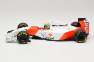 McLaren MP4/8 Ford #8 A. Senna Marlboro McLaren 1993 Minichamps 1:18 540931808 Metal — billede 3 af 7