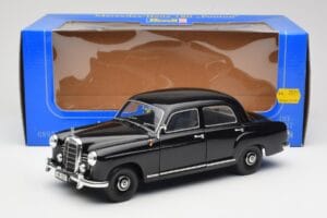 Mercedes 180 W120 Ponton Sort Revell 1:18 08973 Metal — billede 8 af 8