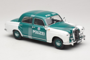 Mercedes 180 Ponton Polizei Revell 1:18 08863 Metal — billede 4 af 6