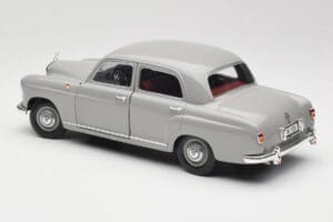 Mercedes 180 W120 Ponton Graphite Grey Revell 1:18 08974 Metal — billede 7 af 8