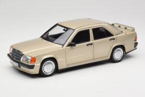 Mercedes 190E W201 2.3-16 Smoke Silver Metallic Norev 1:18 183831 Metal