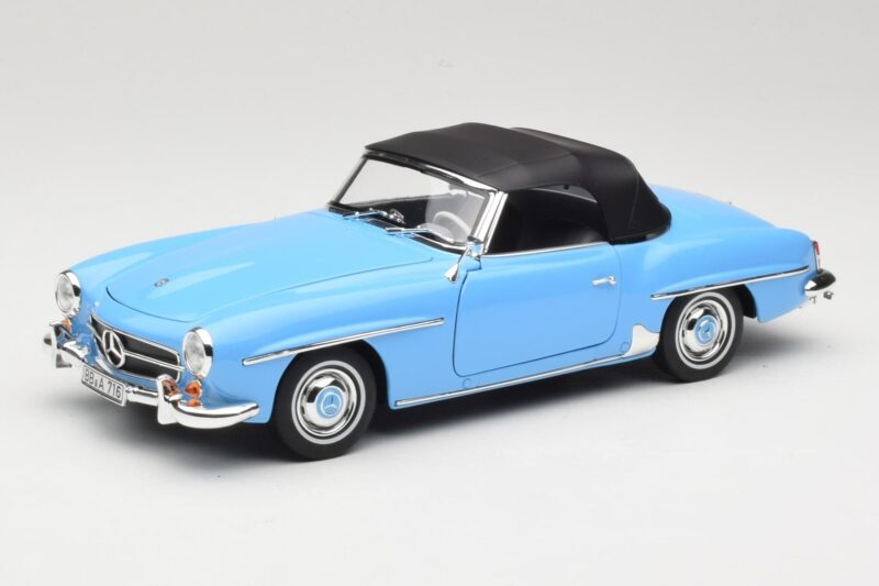 Mercedes 190 SL W121 Lyseblå Norev 1:18 183400 Metal