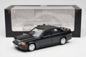 Mercedes 190E 2.3-16 W201 Sort Forhandlerudgave Norev 1:18 B66040663 Metal — billede 8 af 8