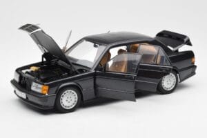 Mercedes 190E 2.3-16 W201 Blåsort Metallic AUTOart 1:18 76122 Metal — billede 2 af 8
