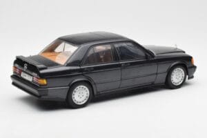 Mercedes 190E 2.3-16 W201 Blåsort Metallic AUTOart 1:18 76122 Metal — billede 3 af 8