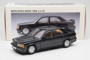 Mercedes 190E 2.3-16 W201 Blåsort Metallic AUTOart 1:18 76122 Metal — billede 8 af 8