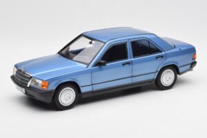 Mercedes 190E W201 Diamond Blå Forhandlerudgave Norev 1:18 B66040661 Metal