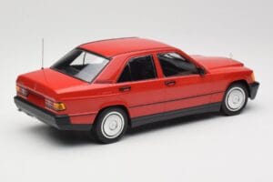 Mercedes 190E W201 Rød Minichamps 1:18 155037000 Metal — billede 2 af 6