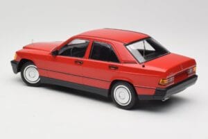 Mercedes 190E W201 Rød Minichamps 1:18 155037000 Metal — billede 5 af 6