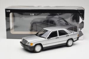 Mercedes 190E W201 Sølv Minichamps 1:18 155037004 Metal — billede 6 af 6